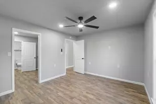 749 Co Rd 774, Buna, TX 77612 - Photo 5