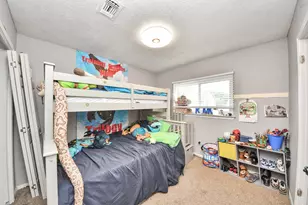 12010 Longbrook Dr, Houston, TX 77099 - Photo 37