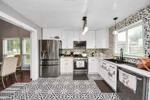 12010 Longbrook Dr, Houston, TX 77099 - Photo 17