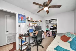 12010 Longbrook Dr, Houston, TX 77099 - Photo 33