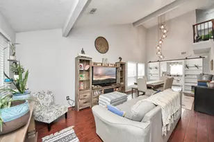 12010 Longbrook Dr, Houston, TX 77099 - Photo 5