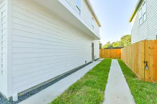164 Wallace St, Houston, TX 77022 - Photo 5
