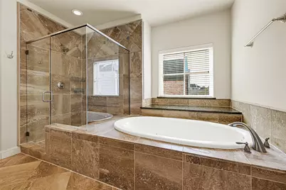 2039 Fannin Station N, Houston, TX 77045 - Photo 21