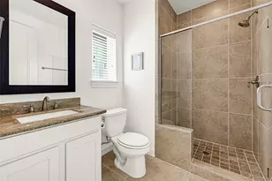 2039 Fannin Station N, Houston, TX 77045 - Photo 13