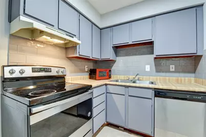 9350 Country Creek Drive #50, Houston, TX 77036 - Photo 11