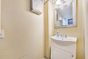 1823 Tiki Dr, Galveston, TX 77554 - Photo 23