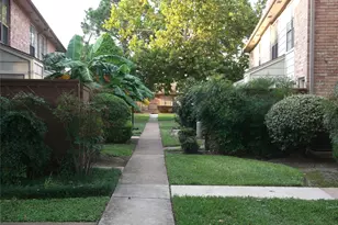 8801 Hammerly Blvd, Houston, TX 77080 - Photo 3
