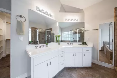 3027 Buttercup Street, Houston, TX 77063 - Photo 7