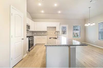 212 Forest Park Drive, West Columbia, TX 77486 - Photo 15