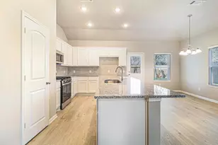 212 Forest Park Dr, West Columbia, TX 77486 - Photo 15