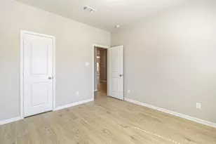 212 Forest Park Dr, West Columbia, TX 77486 - Photo 23
