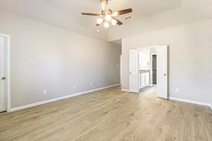 212 Forest Park Dr, West Columbia, TX 77486 - Photo 17