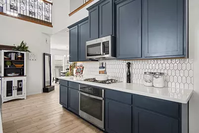 7703 Willow Forest Lane, Richmond, TX 77469 - Photo 9