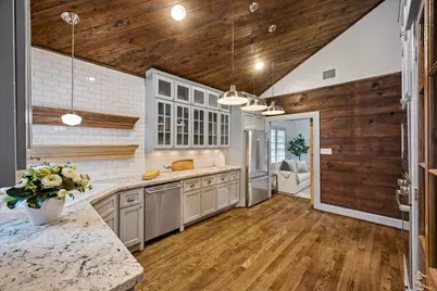 801 Walton Street, Houston, TX 77009 - Photo 15