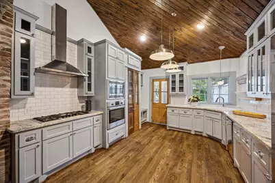 801 Walton Street, Houston, TX 77009 - Photo 17