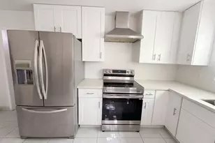 5638 Birchmont Dr, Houston, TX 77091 - Photo 5