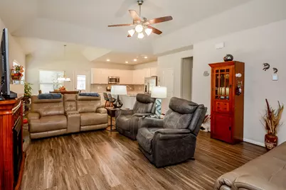 805 Willow Avenue, Cleveland, TX 77327 - Photo 7