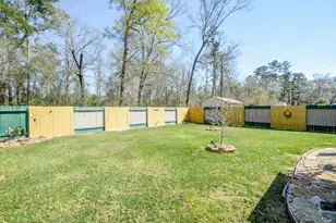 805 Willow Ave, Cleveland, TX 77327 - Photo 33