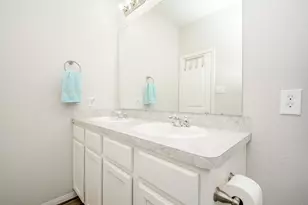 805 Willow Ave, Cleveland, TX 77327 - Photo 25