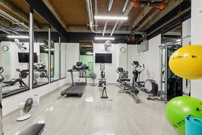 5000 Montrose Boulevard #16B, Houston, TX 77006 - Photo 27