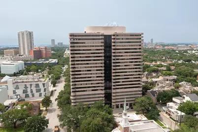 5000 Montrose Boulevard #16B, Houston, TX 77006 - Photo 3