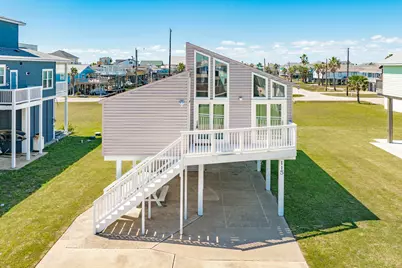 115 Doubloon Drive, Freeport, TX 77541 - Photo 1