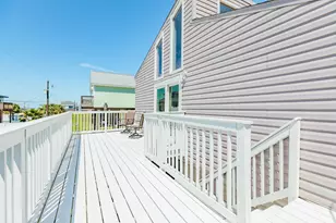115 Doubloon Dr, Freeport, TX 77541 - Photo 25
