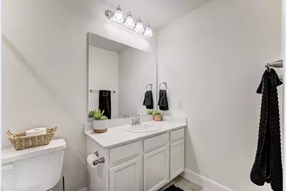 219 Bentwater Lane, Clute, TX 77531 - Photo 33