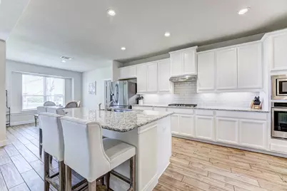 219 Bentwater Lane, Clute, TX 77531 - Photo 15