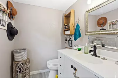 1215 Esther Street, Kemah, TX 77565 - Photo 17