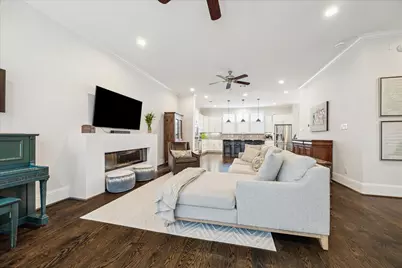 1230 W 25th Street #B, Houston, TX 77008 - Photo 7