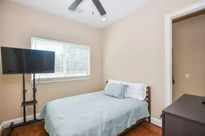 1126 W 16th Street #B, Houston, TX 77008 - Photo 9