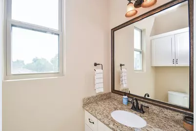 1126 W 16th Street #B, Houston, TX 77008 - Photo 21