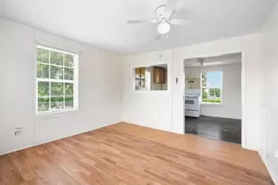 4233 Du Pont St, Houston, TX 77021 - Photo 7