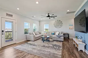 3920 2nd St, Galveston, TX 77554 - Photo 3