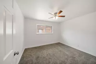 6107 Golden Forest Dr, Houston, TX 77092 - Photo 21