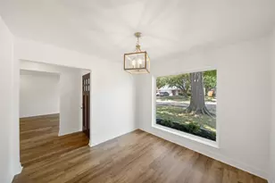 6107 Golden Forest Dr, Houston, TX 77092 - Photo 11