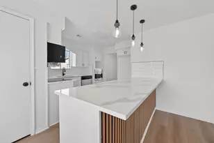 12323 Meadow Berry Dr, Meadows Place, TX 77477 - Photo 17