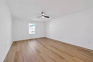 12323 Meadow Berry Dr, Meadows Place, TX 77477 - Photo 27