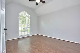 6734 Wildacre Dr, Sugar Land, TX 77479 - Photo 33