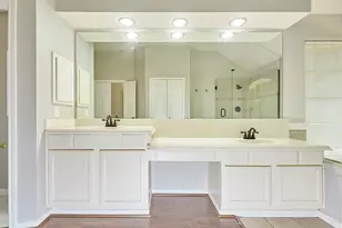 6734 Wildacre Dr, Sugar Land, TX 77479 - Photo 43