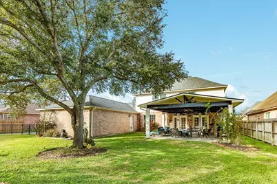 204 Arrowhead Drive, Lake Jackson, TX 77566 - Photo 31