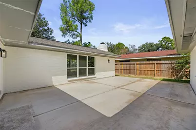 4525 Kingfisher Drive, Houston, TX 77035 - Photo 27