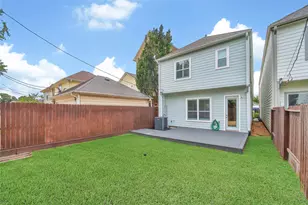 819 W 20th St, Houston, TX 77008 - Photo 25