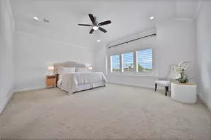 819 W 20th St, Houston, TX 77008 - Photo 17