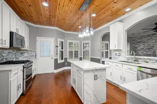 22911 Kimberwicke Ct, Spring, TX 77373 - Photo 13