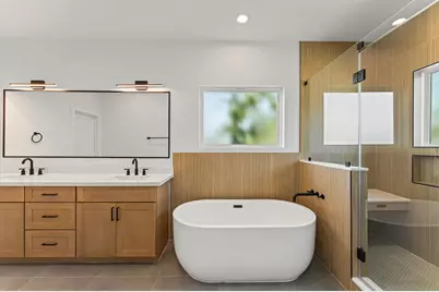 507 Middle Street, Houston, TX 77003 - Photo 7