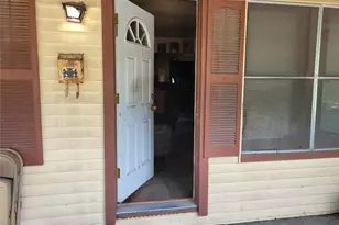 1032 Algregg St, Houston, TX 77009 - Photo 9