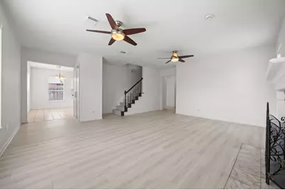 211 Aberdeen Street, Stafford, TX 77477 - Photo 9