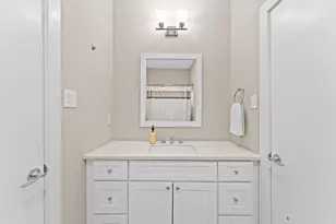 2422 Cochran St, Houston, TX 77009 - Photo 27